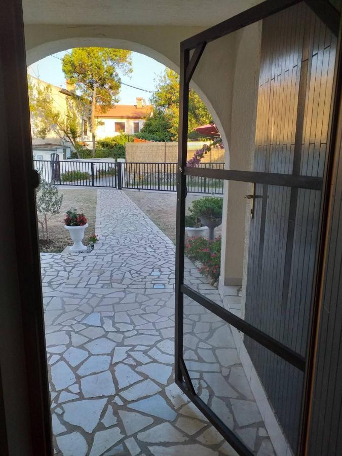 Villa Kadinela, 200M From Kamenjak, Huge Quiet Garden With Barbecue, 2 New Kitchens Premantura Exterior foto