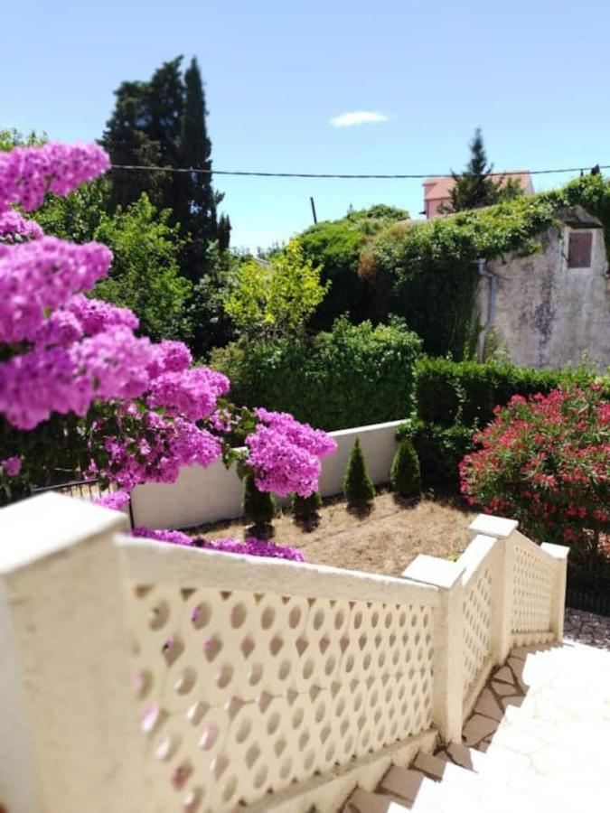 Villa Kadinela, 200M From Kamenjak, Huge Quiet Garden With Barbecue, 2 New Kitchens Premantura Exterior foto